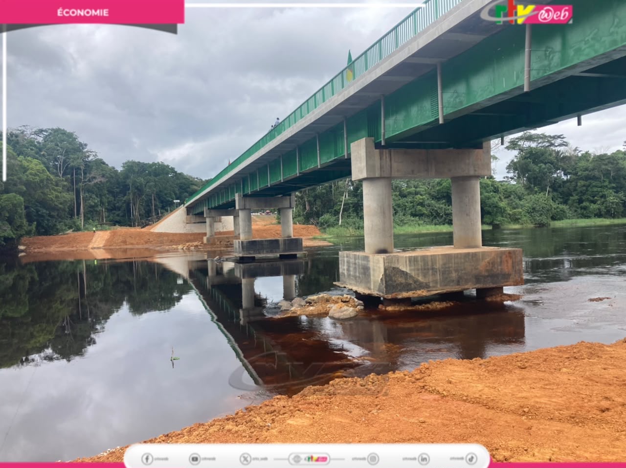 Malombo: le pont sur le fleuve Nyong officiellement mis en service 
